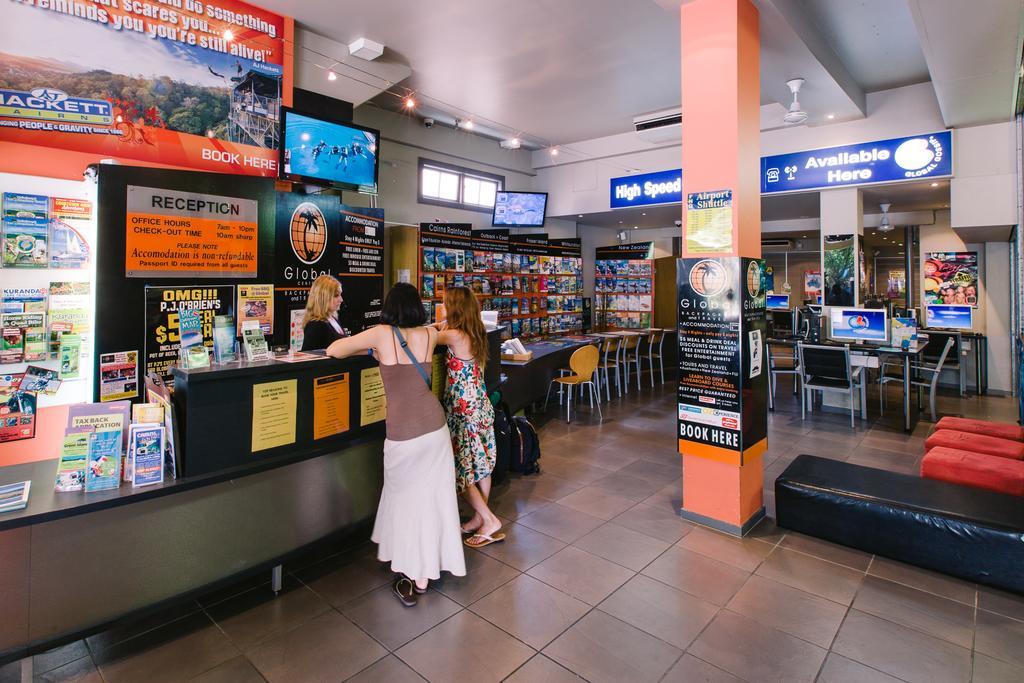 Global Backpackers Cairns Central ภายนอก รูปภาพ